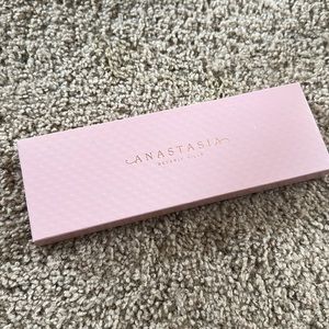 BRAND NEW Anastasia Primrose Palette for Face and Eyes